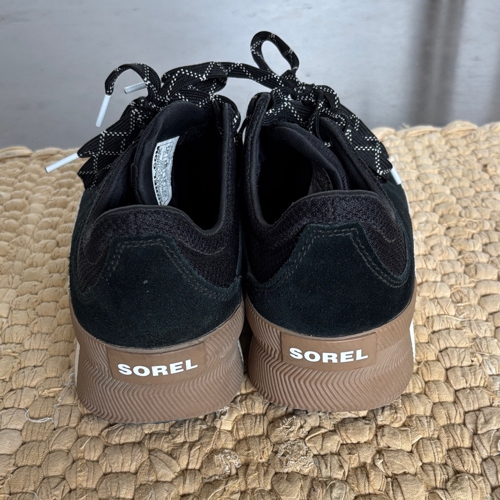 Sorel Women's Black and Tan Lightweight Sneakers - Picture 5 of 6